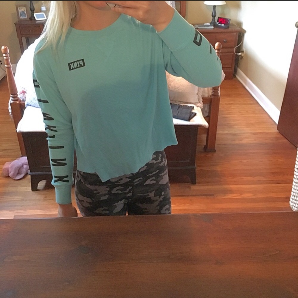 PINK VICTORIA’S SECRET Blue Long Sleeve XS